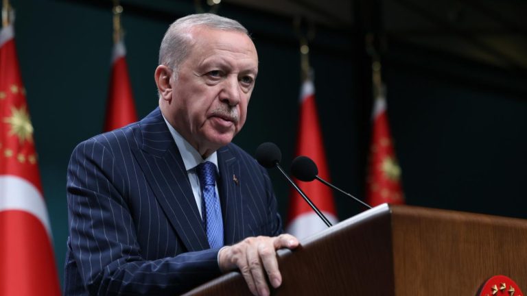 Erdoğan’dan şehit polis Kaygusuz’un ailesine başsağlığı mesajı