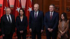 DEM Parti’den süreç değerlendirmesi: ‘Çerçeve yasa üzerinden MGK vesayeti kalkmalı’